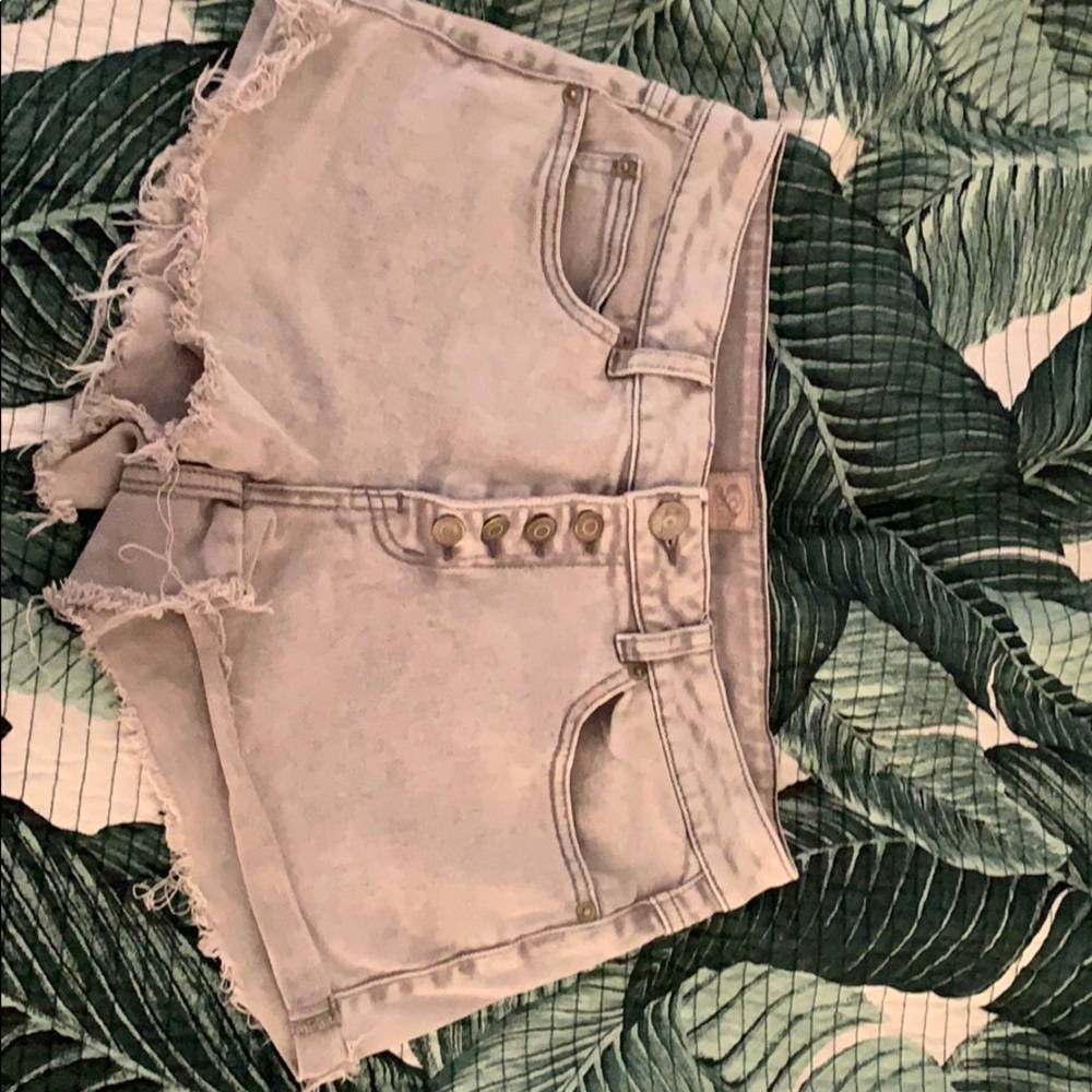 O’Neil cutoff shorts